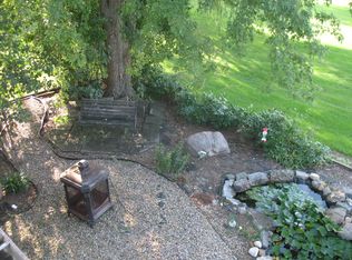 19601 Rainbow Rd, Weldon, IL 61882