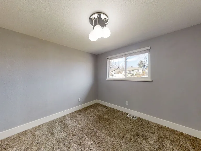 1178 Alton St — Photo 16