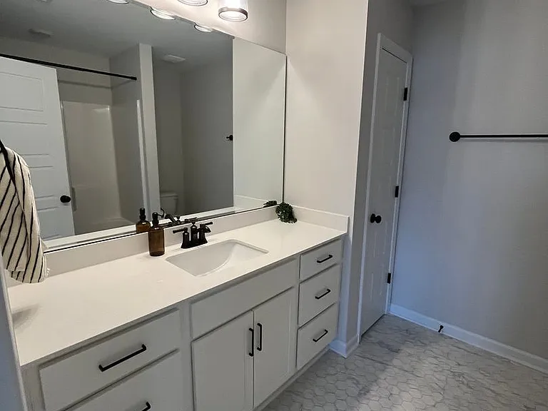 8329 Paramount Point — Photo 25