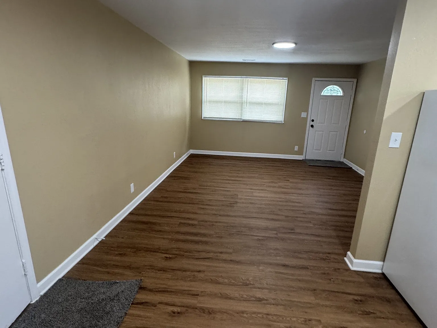 8618 Corrington Avenue - 1 — Photo 4