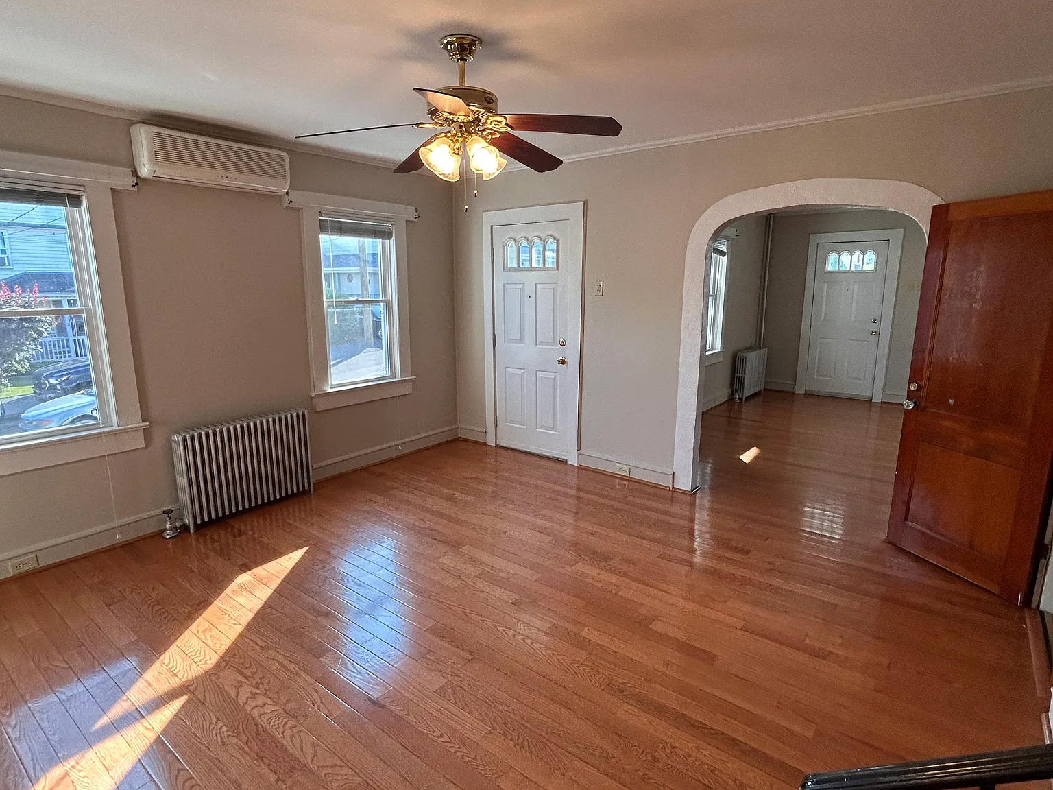 4 bed, 2650 sqft, $2,250 — Photo 3