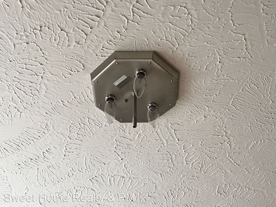 2nd image of 249 Executive Ave APT 2A