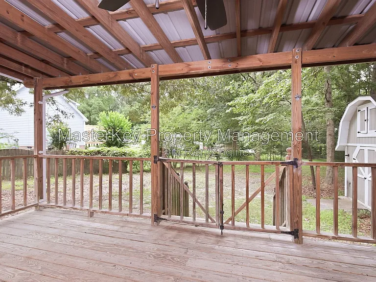 5017 Walton Hill Rd — Photo 3