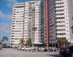 1st image of 1301 Miami Gardens Dr APT 1423W