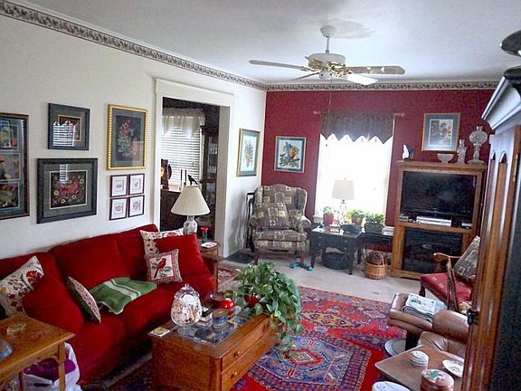 5th image of 7 Millard Ave