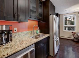 733 N 14th Ave SW #202, Calgary, AB T2R 0N3