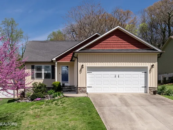 620 Coronado Crest Rd, Maryville, TN 37804
