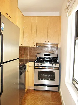 Rented by Immac Realty | media 30