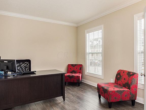 4th image of 8026 Loomis Dr