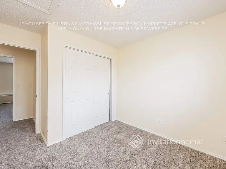 990 Ancestra Dr — Photo 15