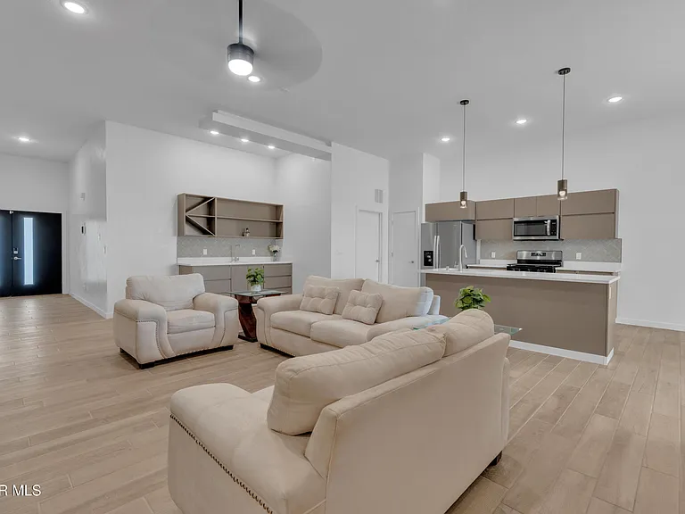 12713 Captain Claudia Ct — Photo 12