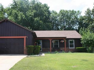 99 White Pine Ave, O Fallon, IL 62269