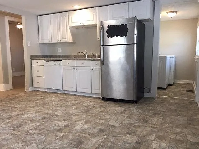 515 Camden Ave — Photo 6