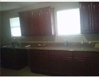 4th image of 4818 Eunice Dr
