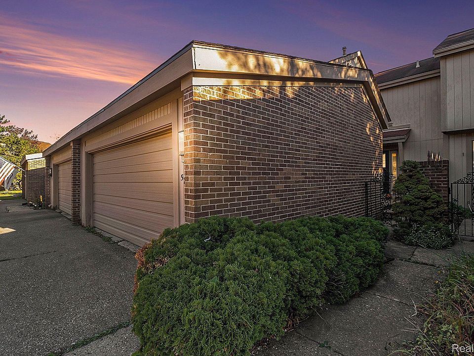 1st image of 5270 Wright Way E