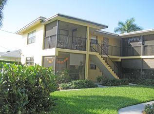 6499 NE 7th Ave APT 4, Boca Raton, FL 33487