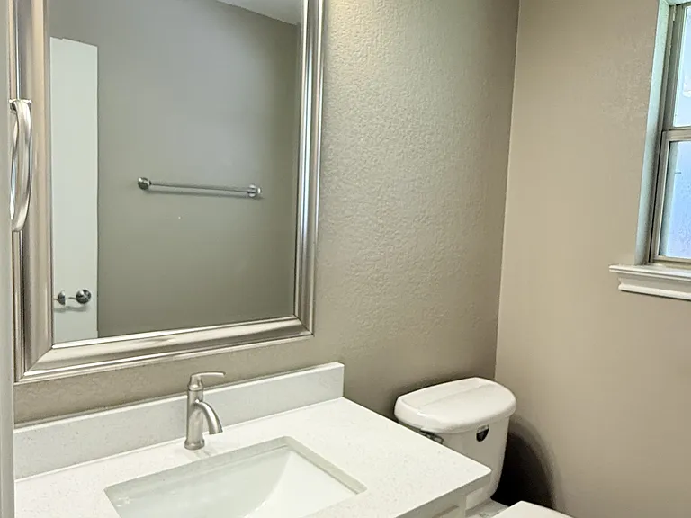 2709 Serenade Ct — Photo 21