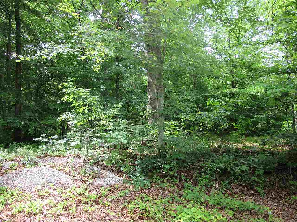 2nd image of 2782 Oak Knoll Dr