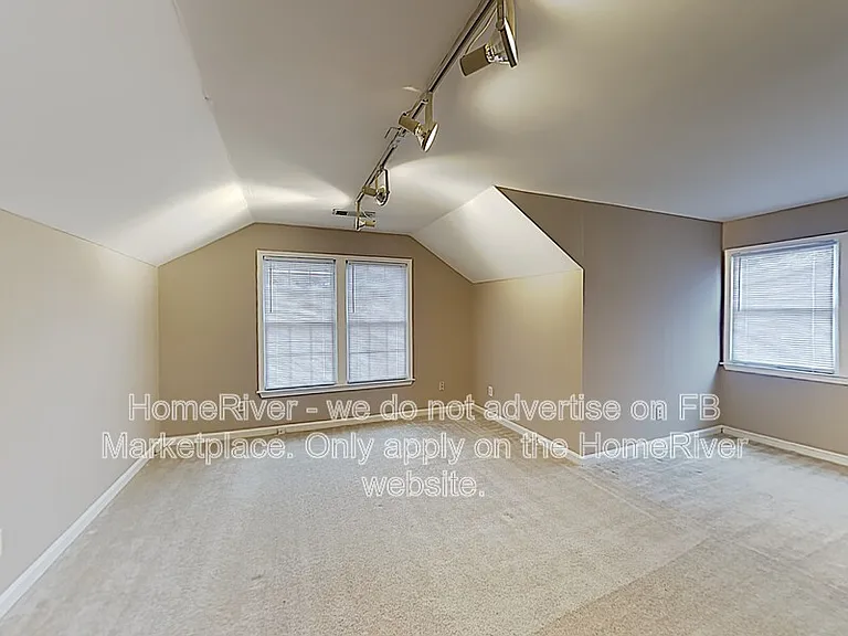 3708 Dunlin Shore Ct — Photo 10