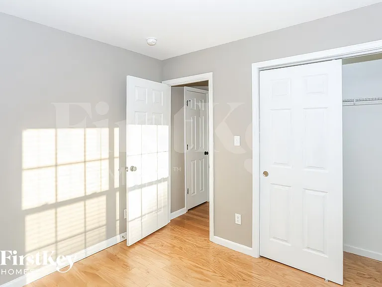 111 Vance Crescent Dr — Photo 13