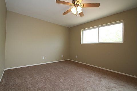 5th image of 4826 W Laurel Ln
