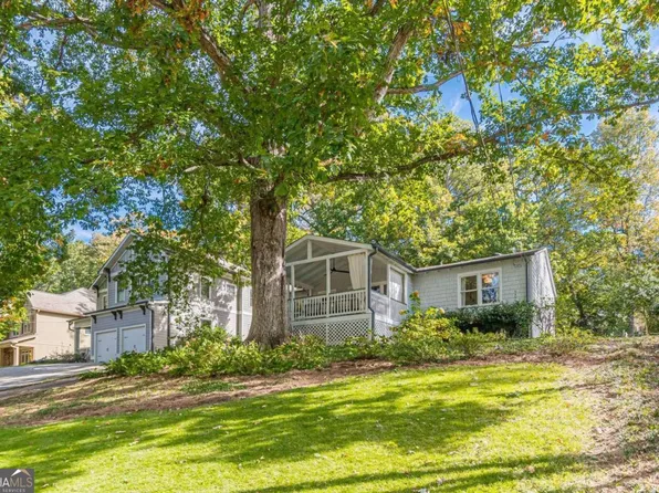 1695 Belle Isle Cir, Atlanta, GA 30329