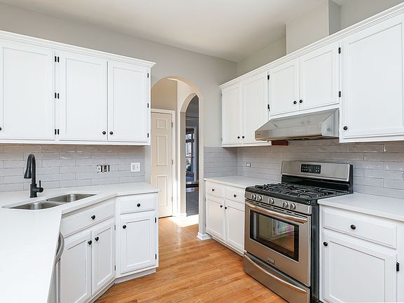 5th image of 2628 Hoddam Rd