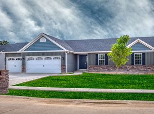 403 Middleton Dr, Foristell, MO 63348