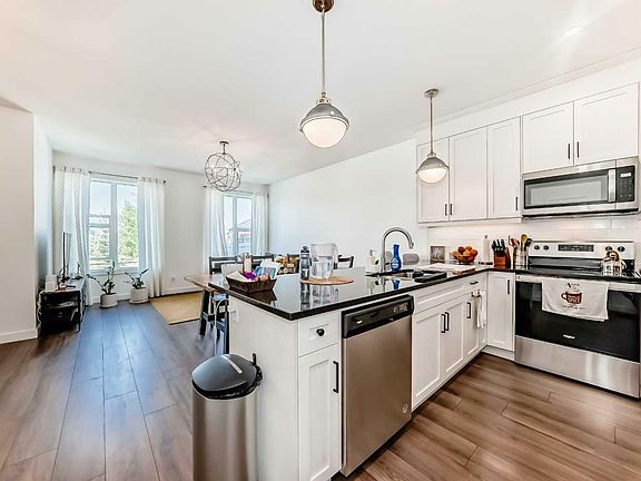 5th image of 123 Legacy Glen Park SE