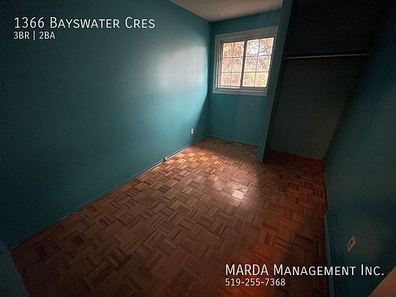 2nd image of 1366 Bayswater Cres