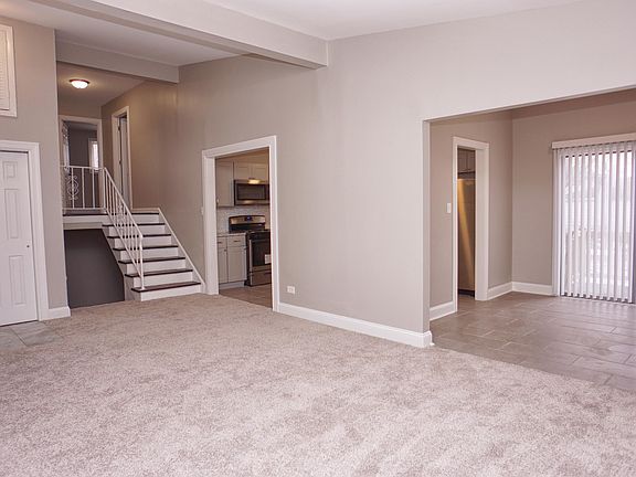 4th image of 2619 Dana Ave