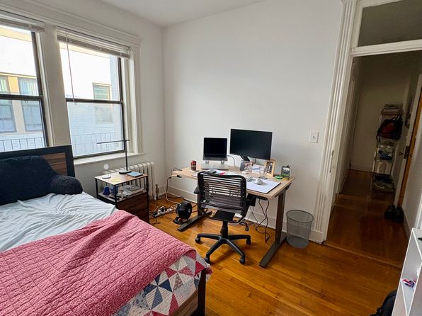 60 Charlesgate E APT 128