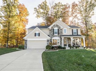 3698 White Blossom Ct, Amelia, OH 45102