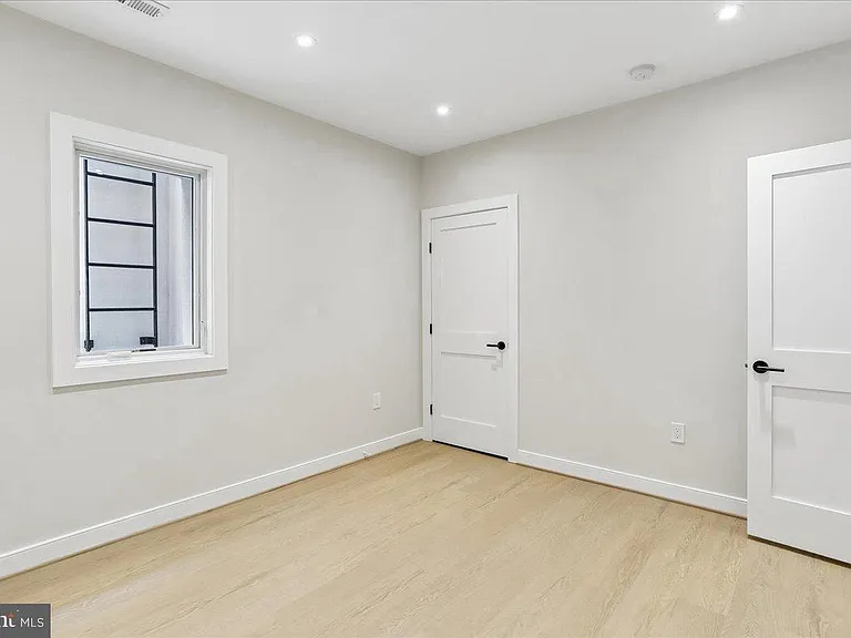 3929 Fulton St NW #A — Photo 53