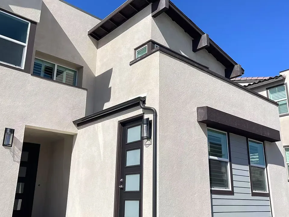 15658 Caterpillar Dr