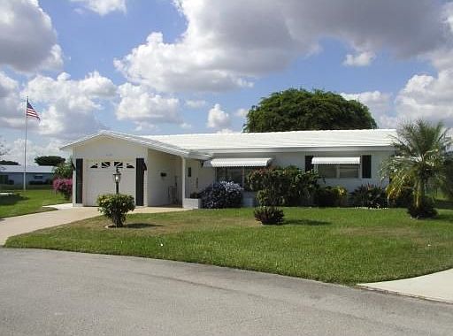 1st image of 1109 Siesta Ave
