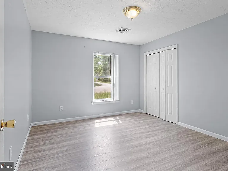 1019 Cricket Ln — Photo 22