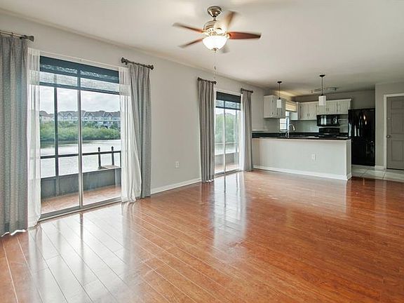 5th image of 8804 Bay Pointe Dr #103