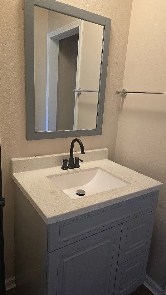 2 bed, 800 sqft, $1,250 — Photo 4