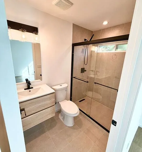 5417 Gentry Ave — Photo 14