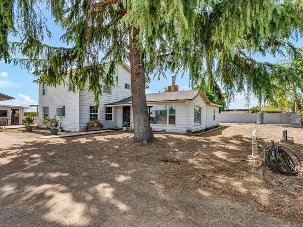 19775 Avenue 132, Porterville, CA 93257