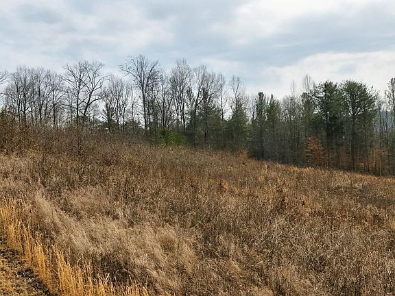 2nd image of Pinnacle Pointe Way