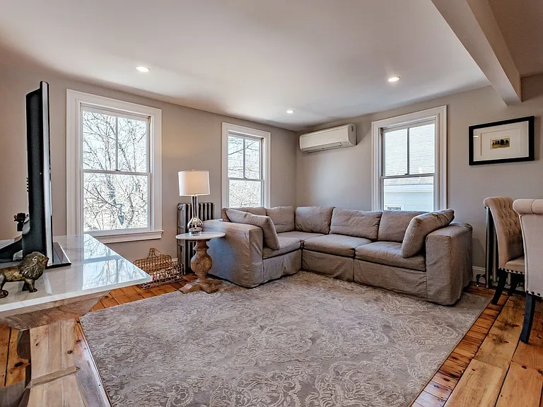 140 Clark St #2 — Photo 7