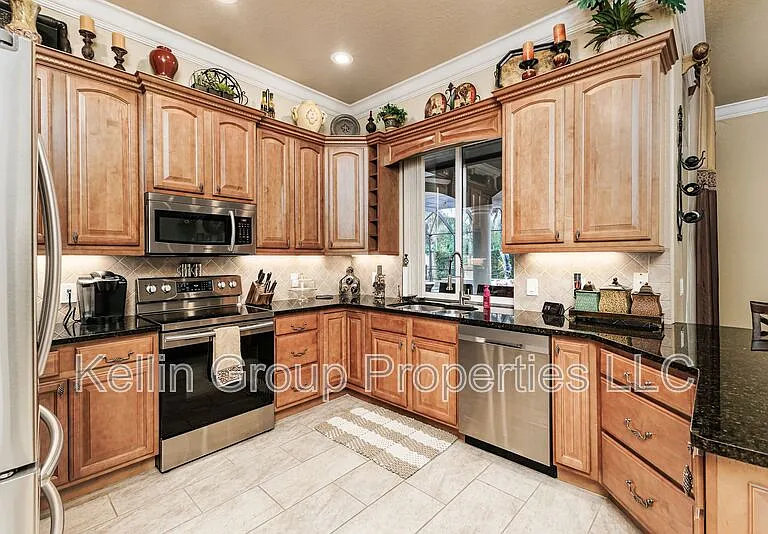 1229 Lake Deeson Woods Ln — Photo 7