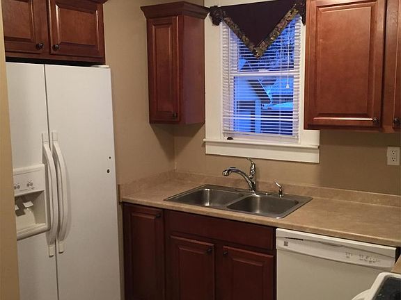 5th image of 18 East St #18