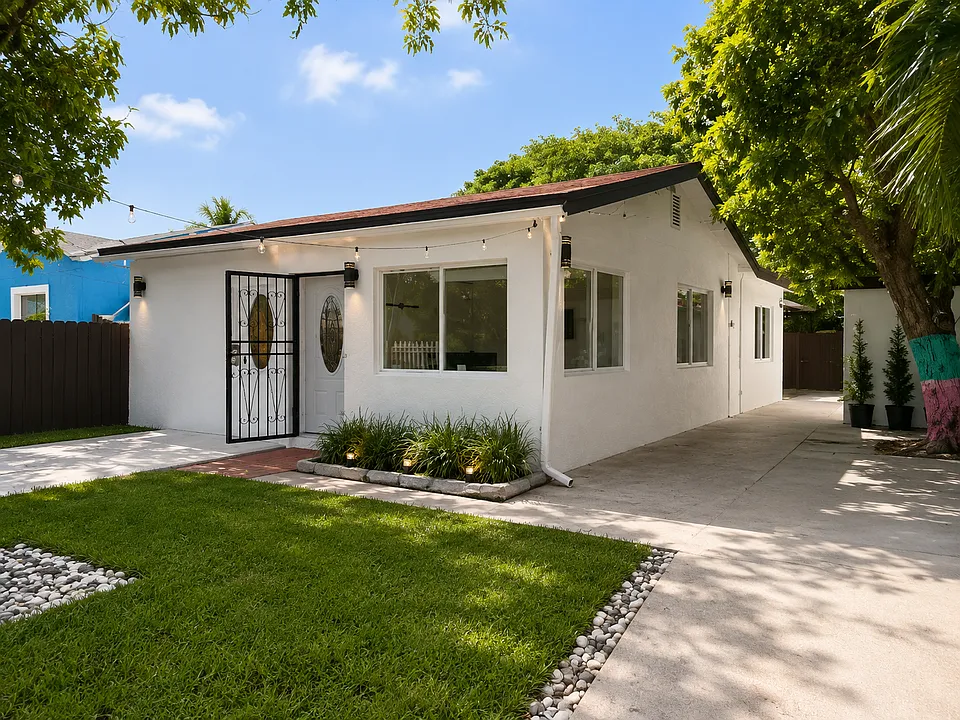 5 NW 60th Ter #1