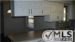 4th image of 1902 Creekwood Ct