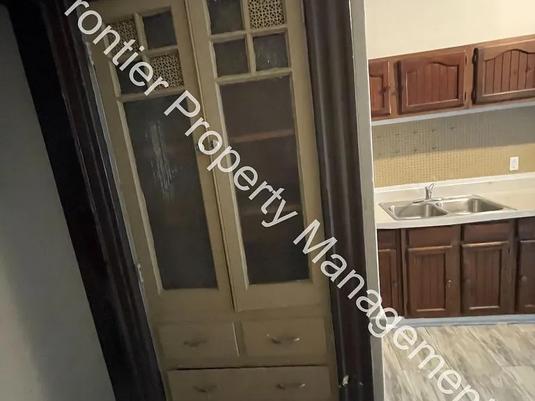 3922 Minnesota Ave — Photo 8