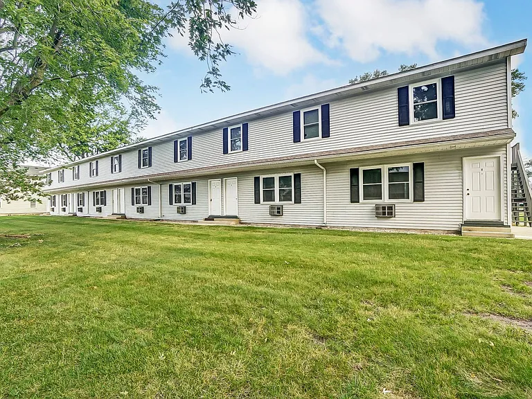 517 E Reed Ave — Photo 12