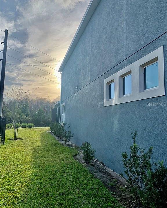 1st image of 3424 Somerset Park Dr